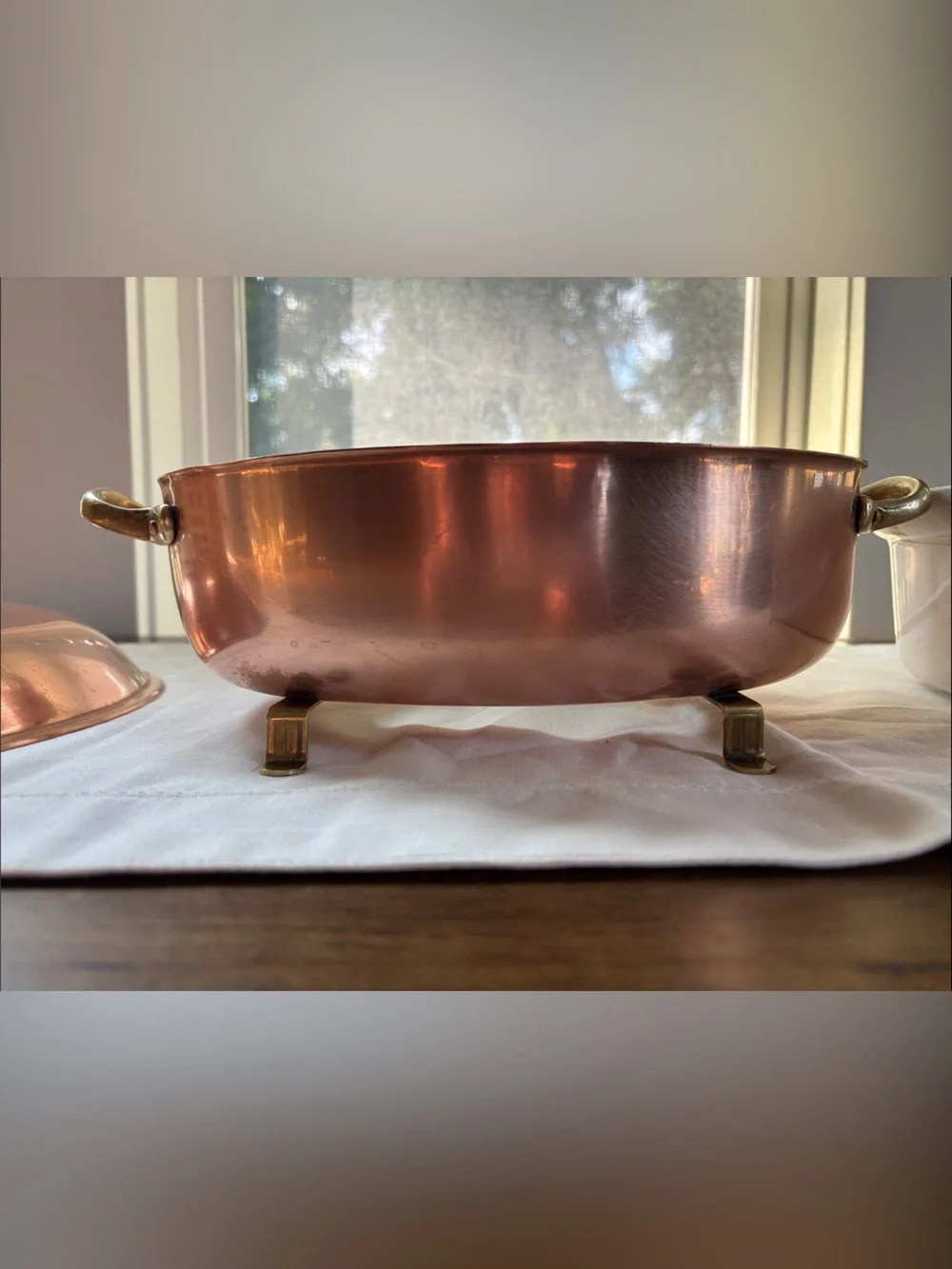 Vintage Old Dutch Copper Covered Casserole Dish. Brass Handles